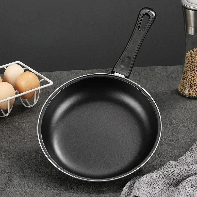 مجموعة مقالي غير لاصقة بثلاث مقاسات 🍳