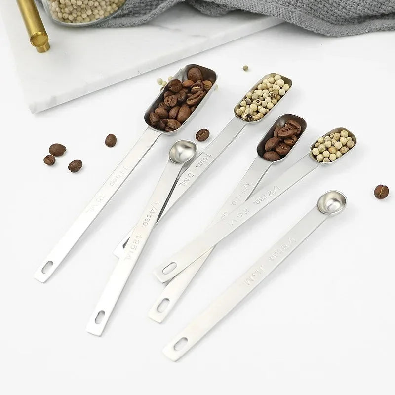 أدوات قياس للمطبخ بتدرج دقيق 🥄