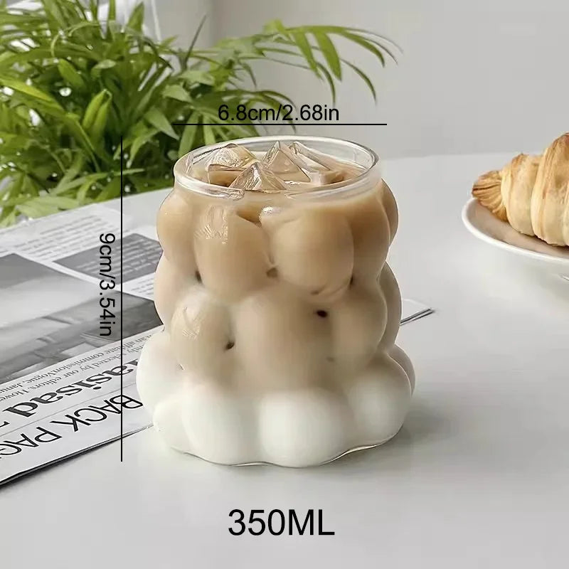كوب المشروبات الزجاجي بتصميم بوهيمي