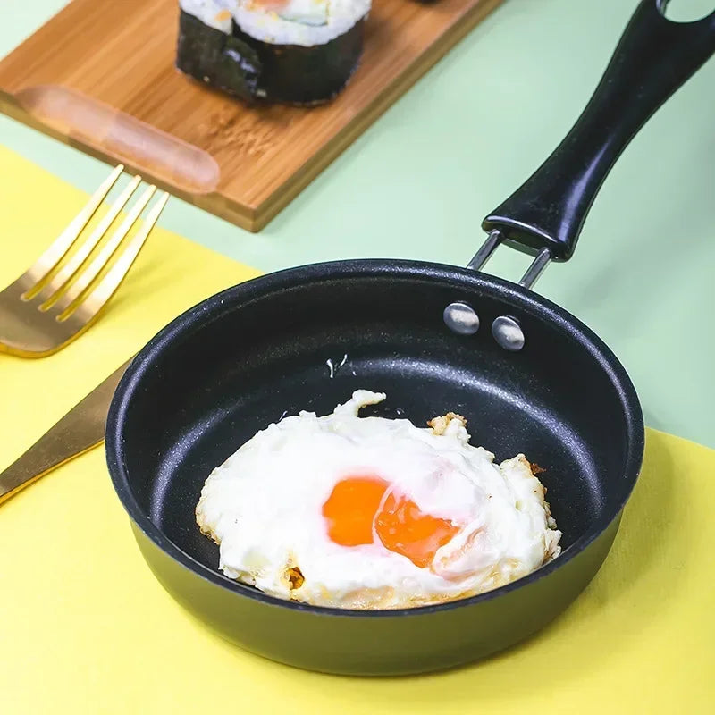 مجموعة مقالي غير لاصقة بثلاث مقاسات 🍳