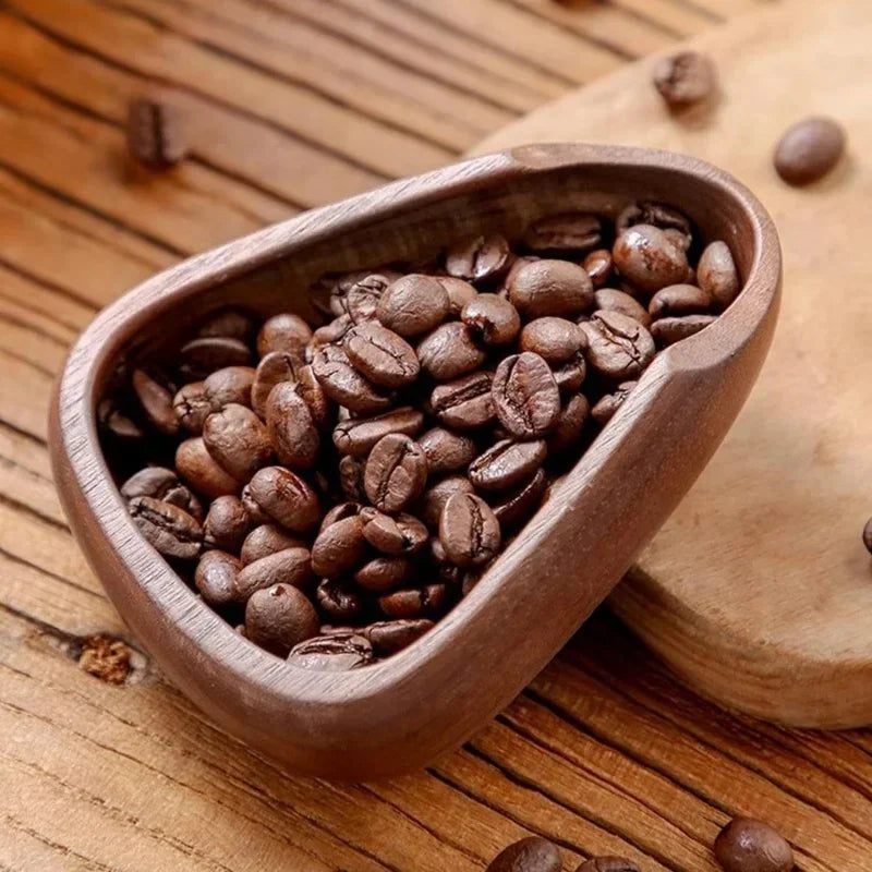 وعاء خشبي لقياس البن